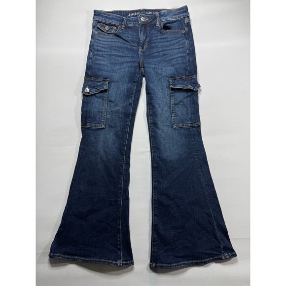 American Eagle Women's Low-Rise Flare Cargo Denim Jeans - Size 4 Short (29x28) - Picture 1 of 6
